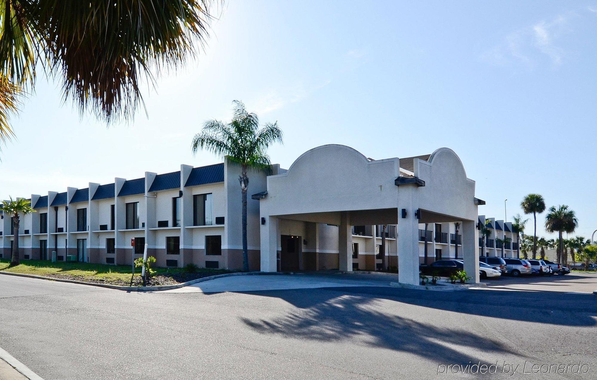 Hotel Days & By Wyndham - Ybor 2*