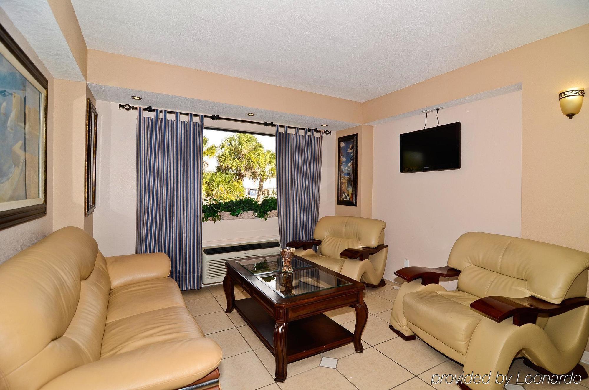 Hotel Days & By Wyndham - Ybor Tampa