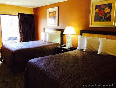 Days & By Wyndham - Ybor Hotel Tampa